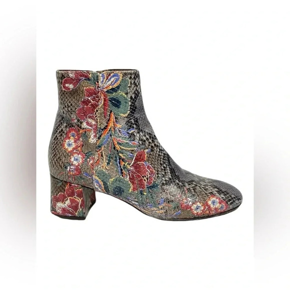 AGL‎ Italian Leather Block Heel Boots Floral Snake Print Size 37.5/7.5✨ - Picture 2 of 16